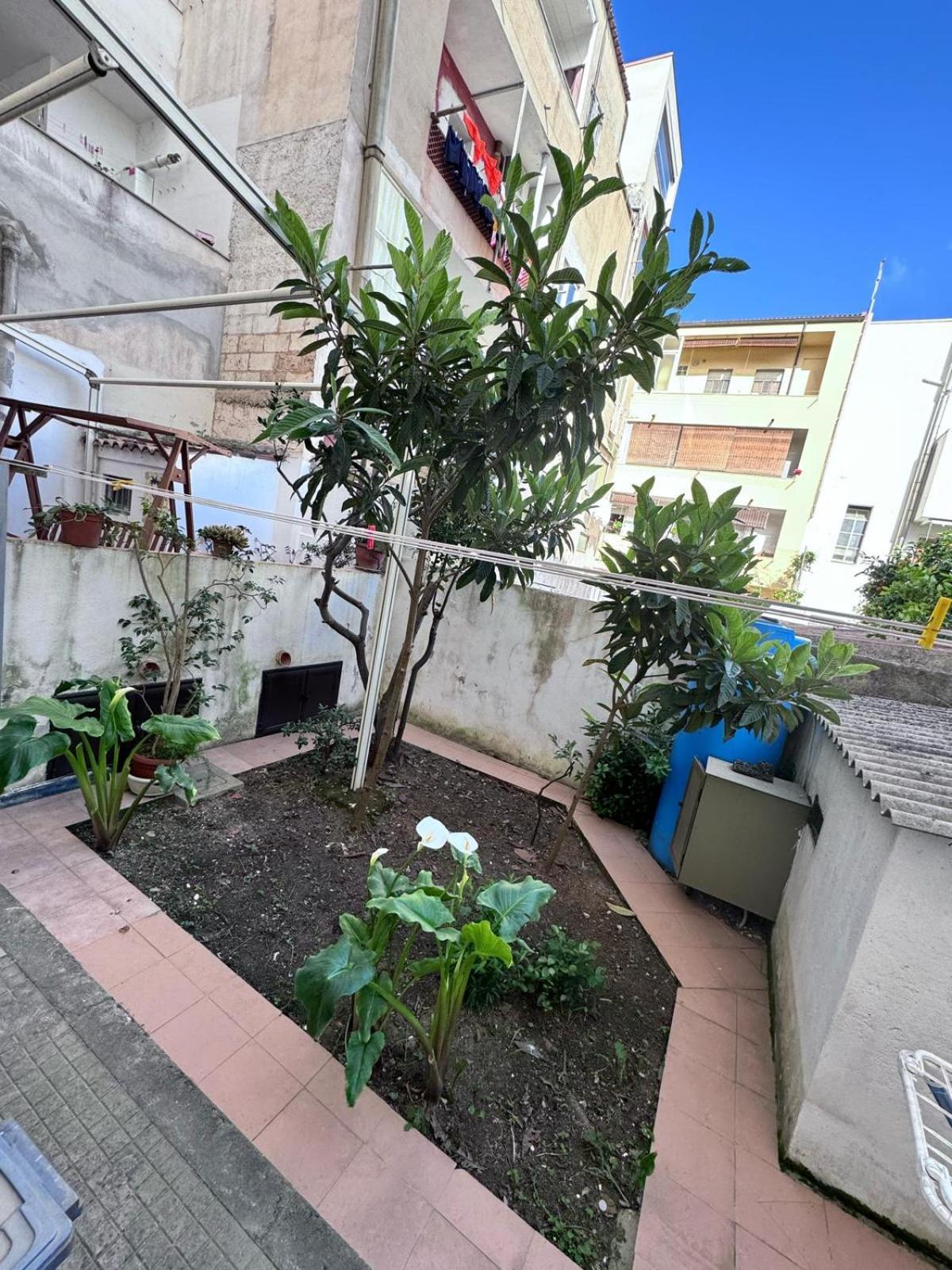 Pm 41 Via Ennio Porrino Guest House Алгеро Екстериор снимка